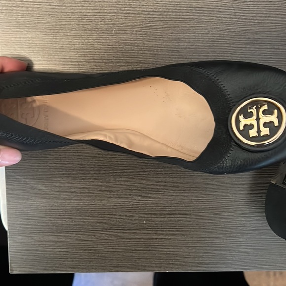 Tory Burch ballerina flats with elastic - Picture 3 of 4